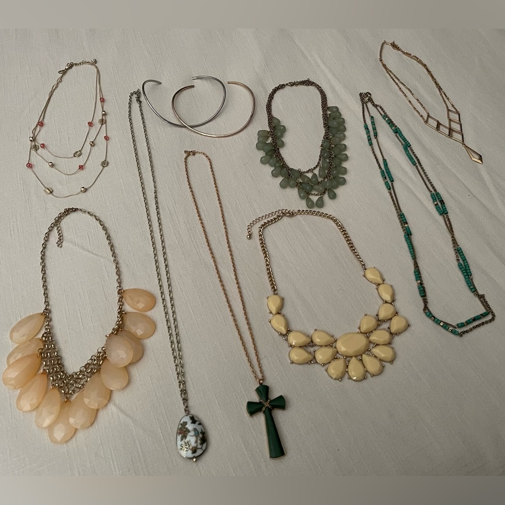 Forever 21 and Vintage Necklace Bundle